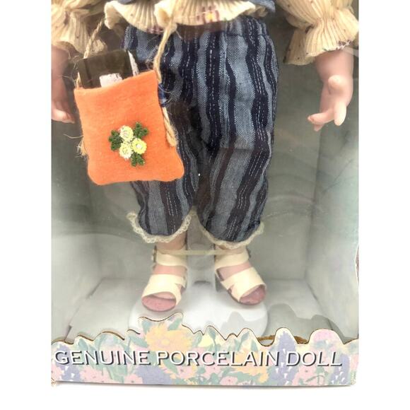 Genuine Porcelain Doll In Box Hand Painted Travel Classic Favorites Collection - Picture 9 of 13